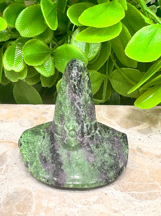Ruby Zoisite Witches Hat 96g
