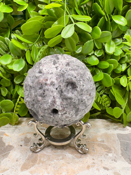 Yooperlite Moon Sphere UV 728g