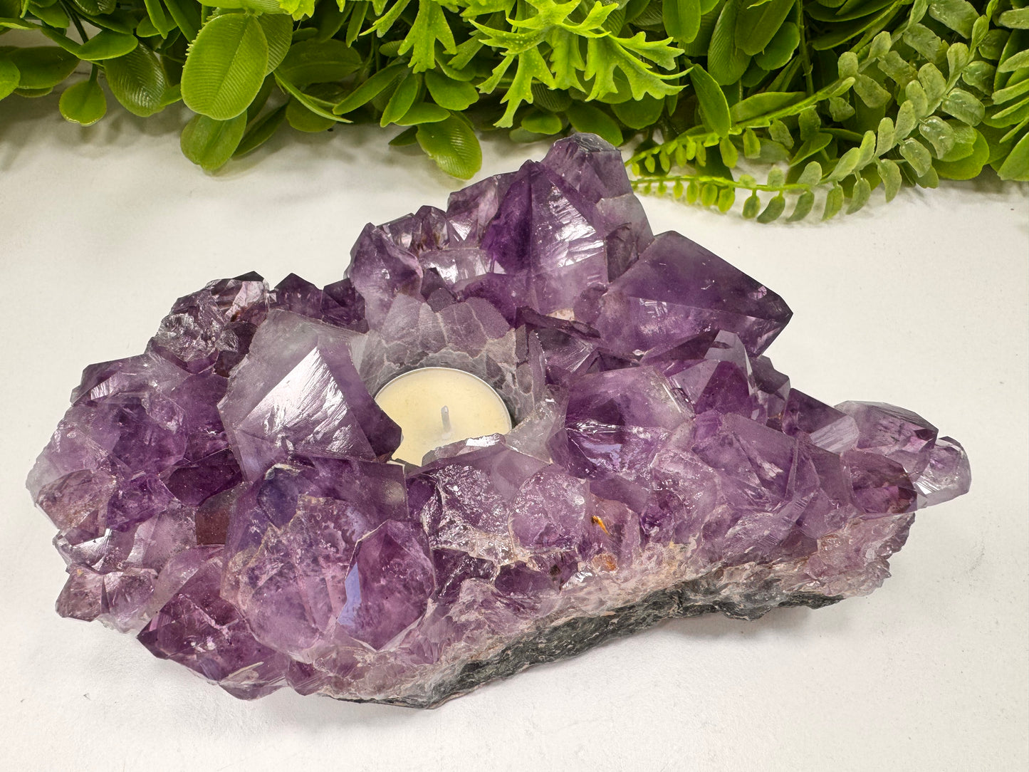 Amethyst Tealight  Holder 1510g