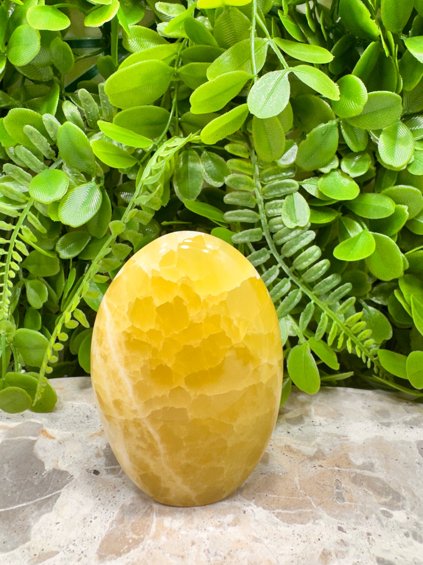 Standing Lemon Calcite 342g