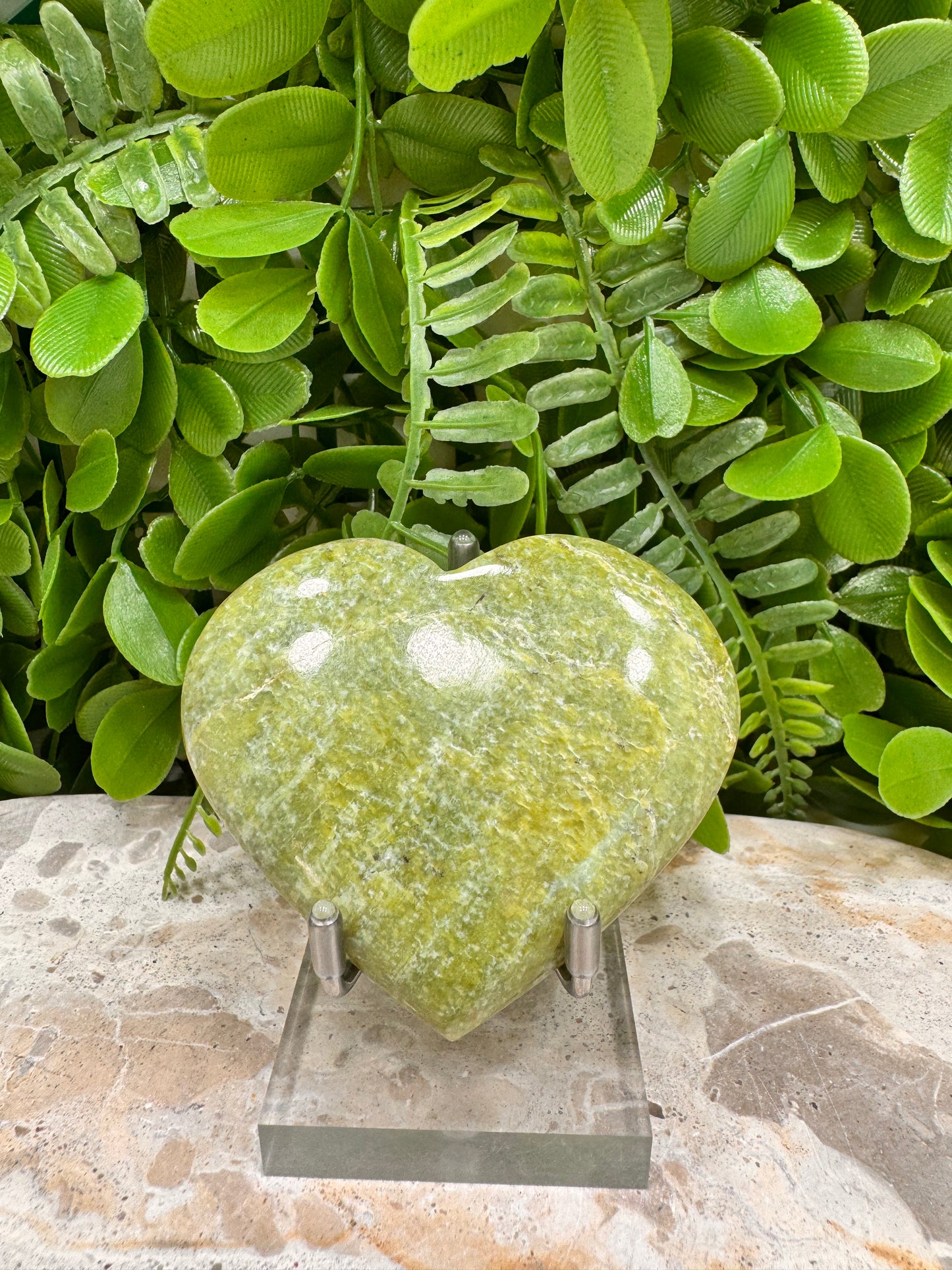 Tremolite Heart 112g