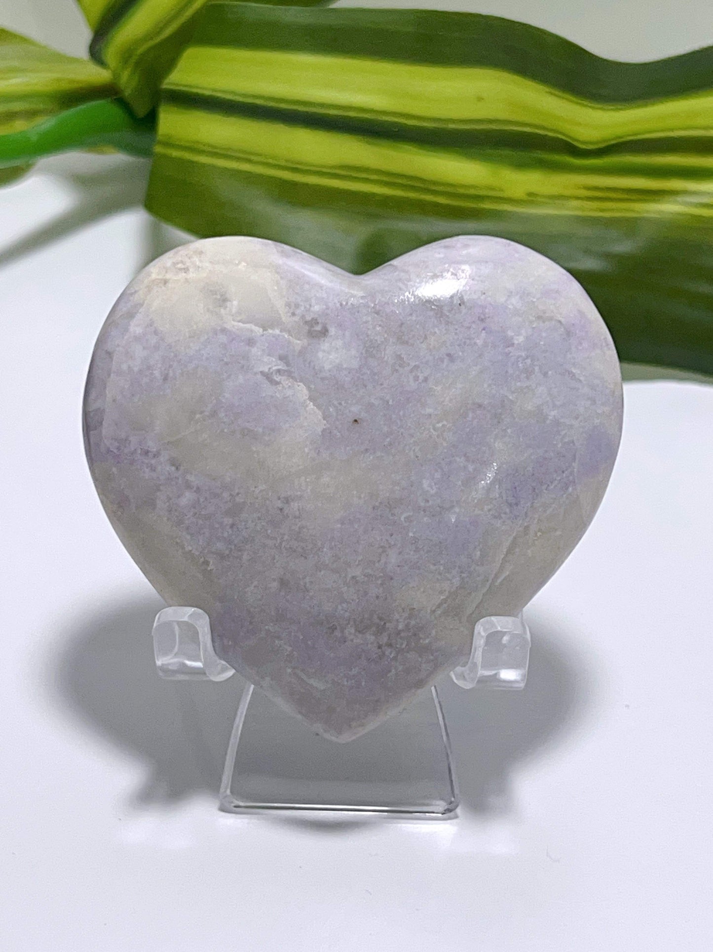 Hackmanite Heart 136g
