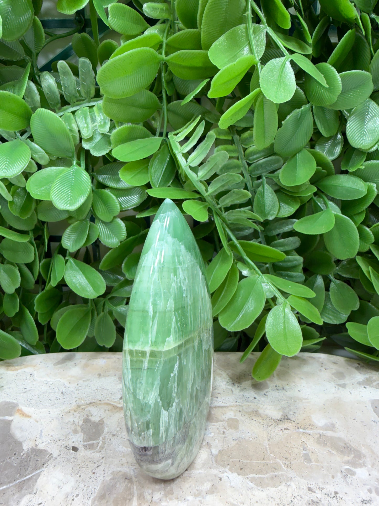 Emerald Kiwi Calcite Flame 266g