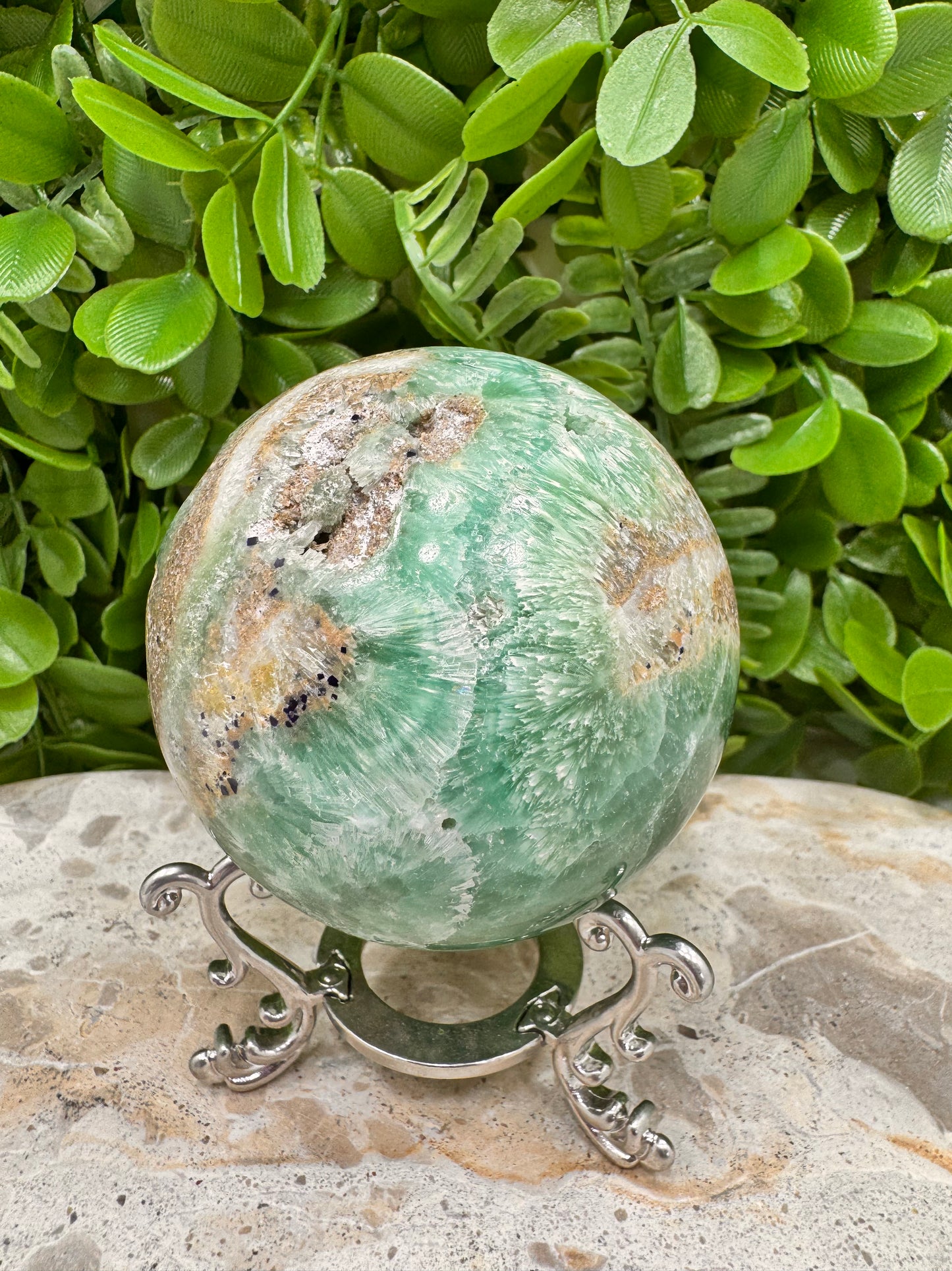 Smithsonite Sphere 520g