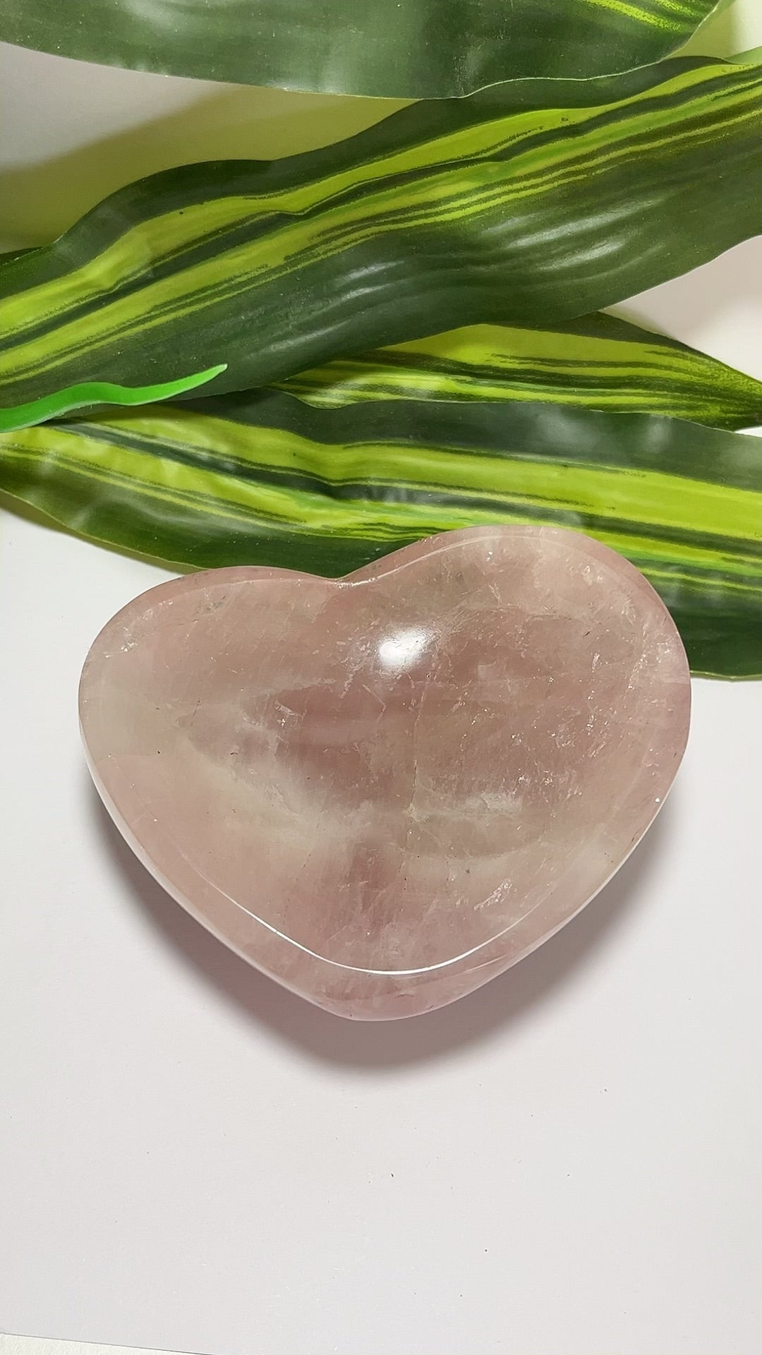 Rose Quartz Heart Bowl 522g