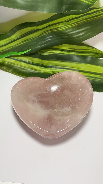 Rose Quartz Heart Bowl 522g