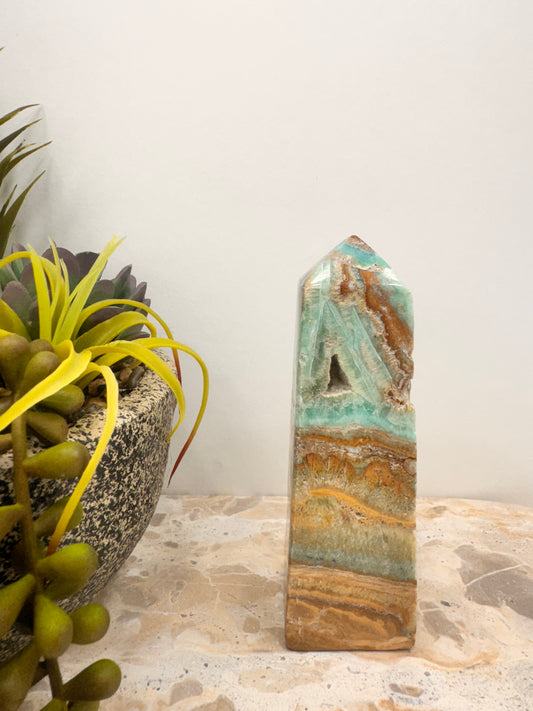 Smithsonite Tower 332g