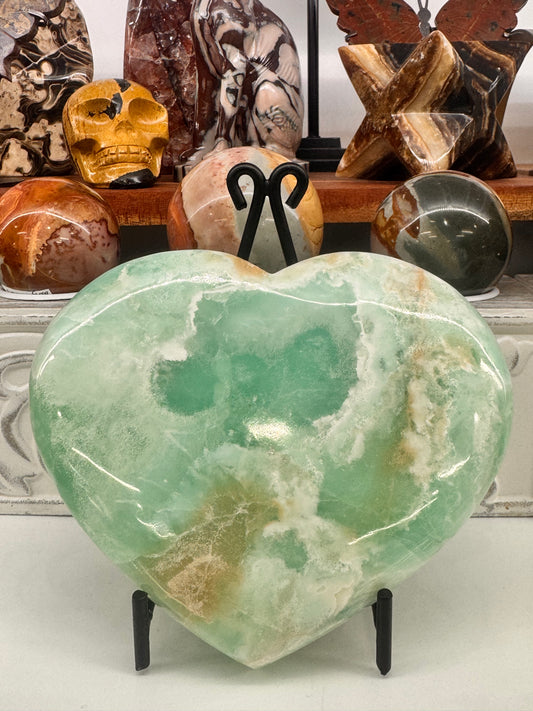 Aragonite & Smithsonite Heart 1kg