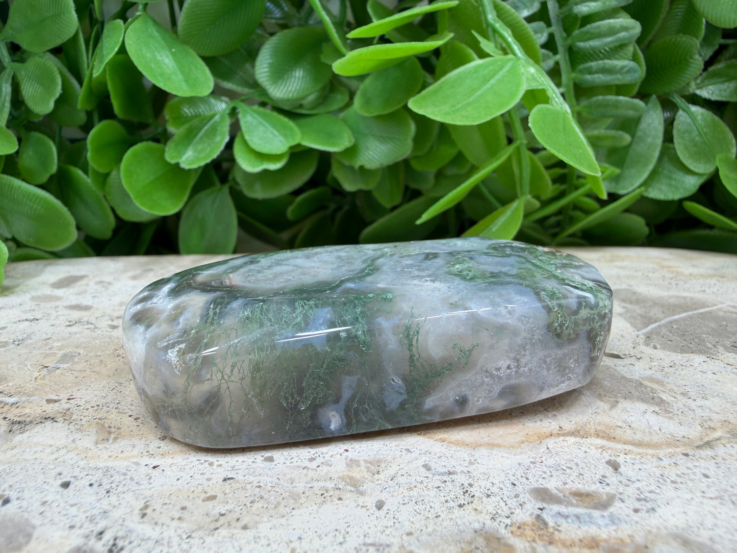 Moss Agate Palm Stone 94g
