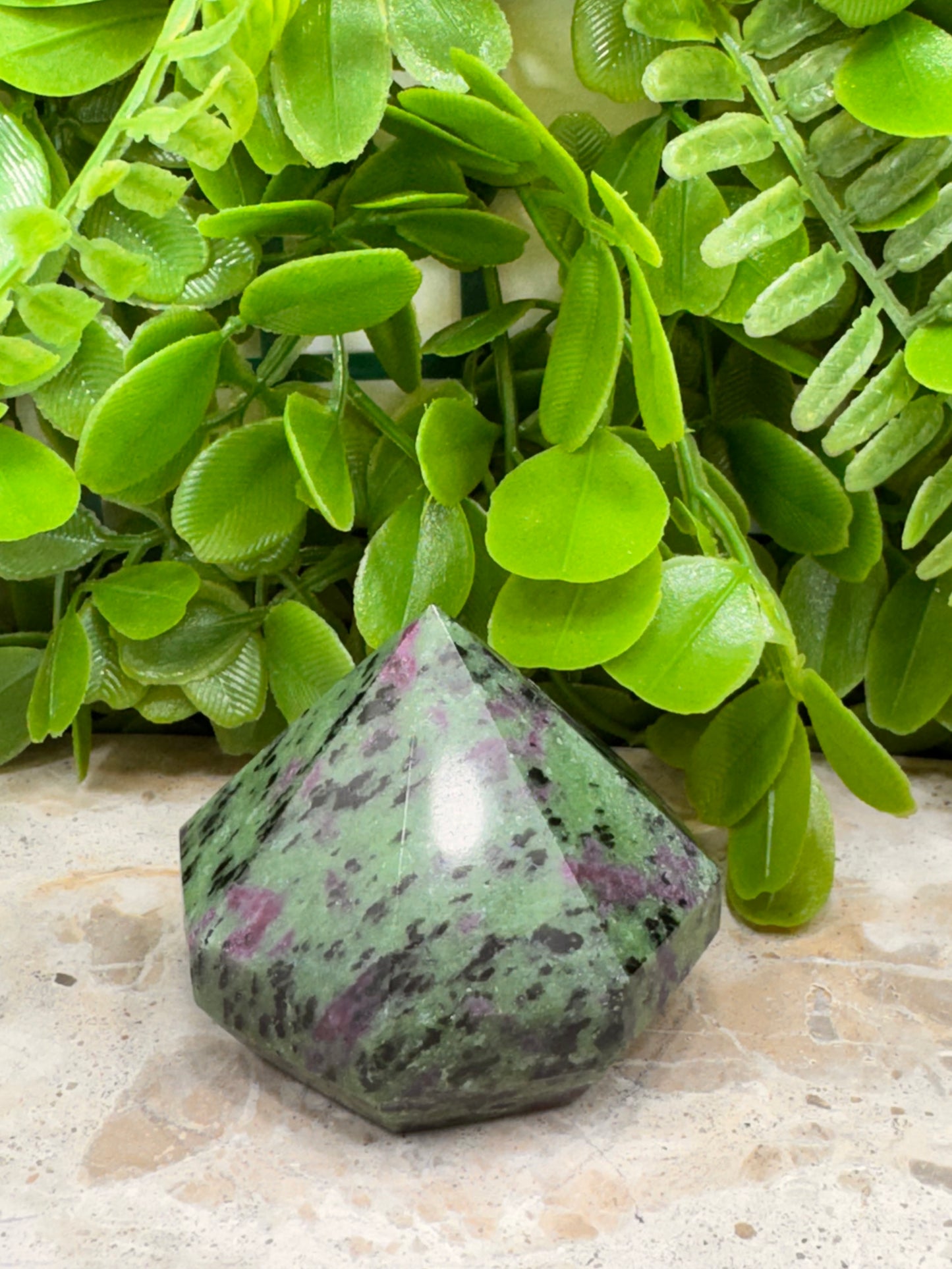 Ruby Zoisite Diamond 258g