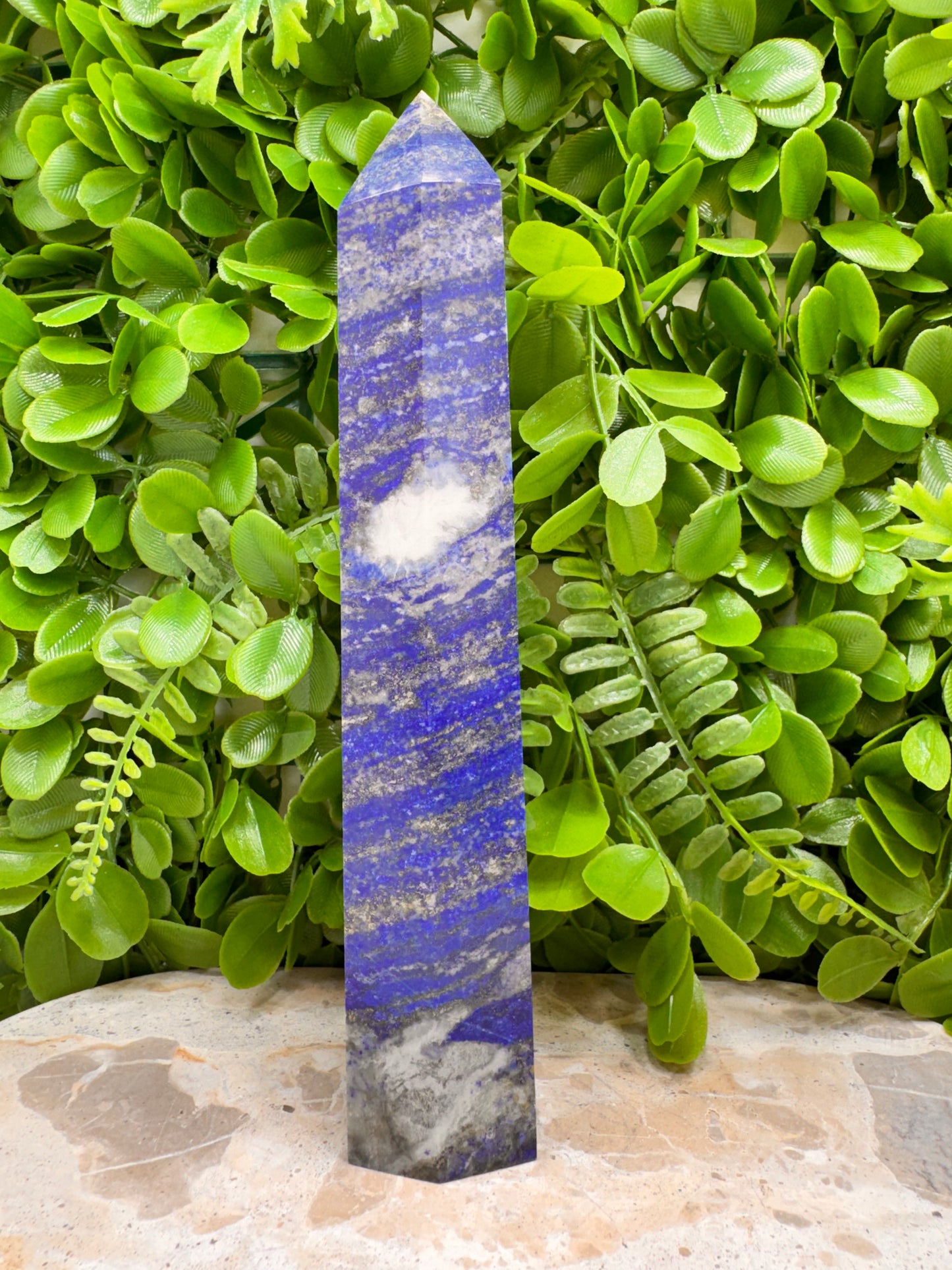 Lapis Lazuli Tower 830g