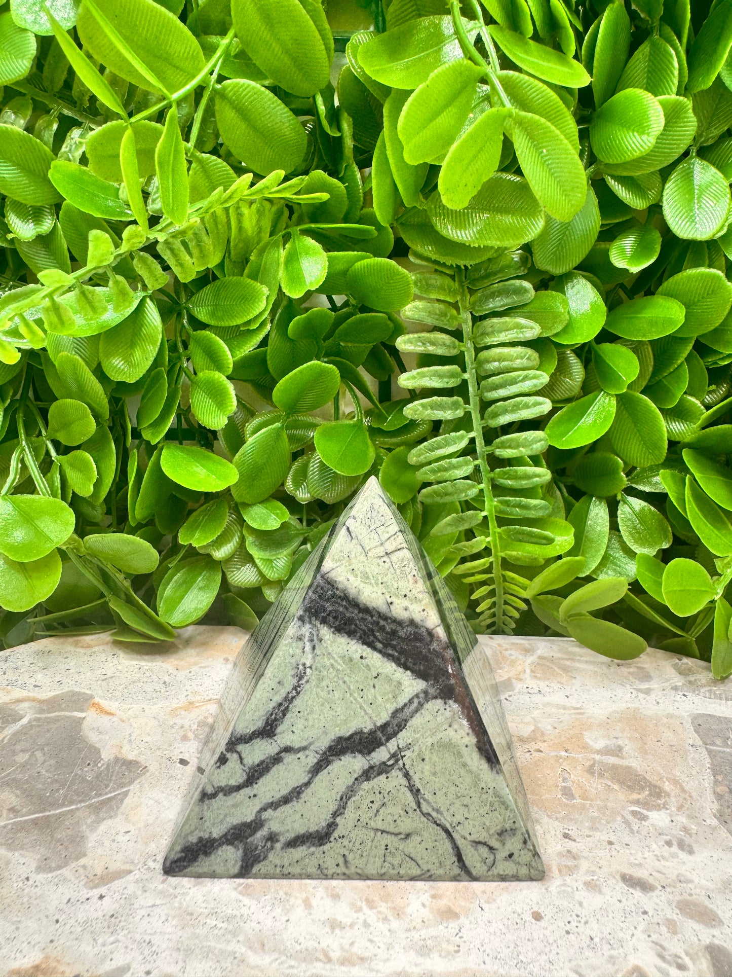 Black Vein Serpentine Pyramid 404g