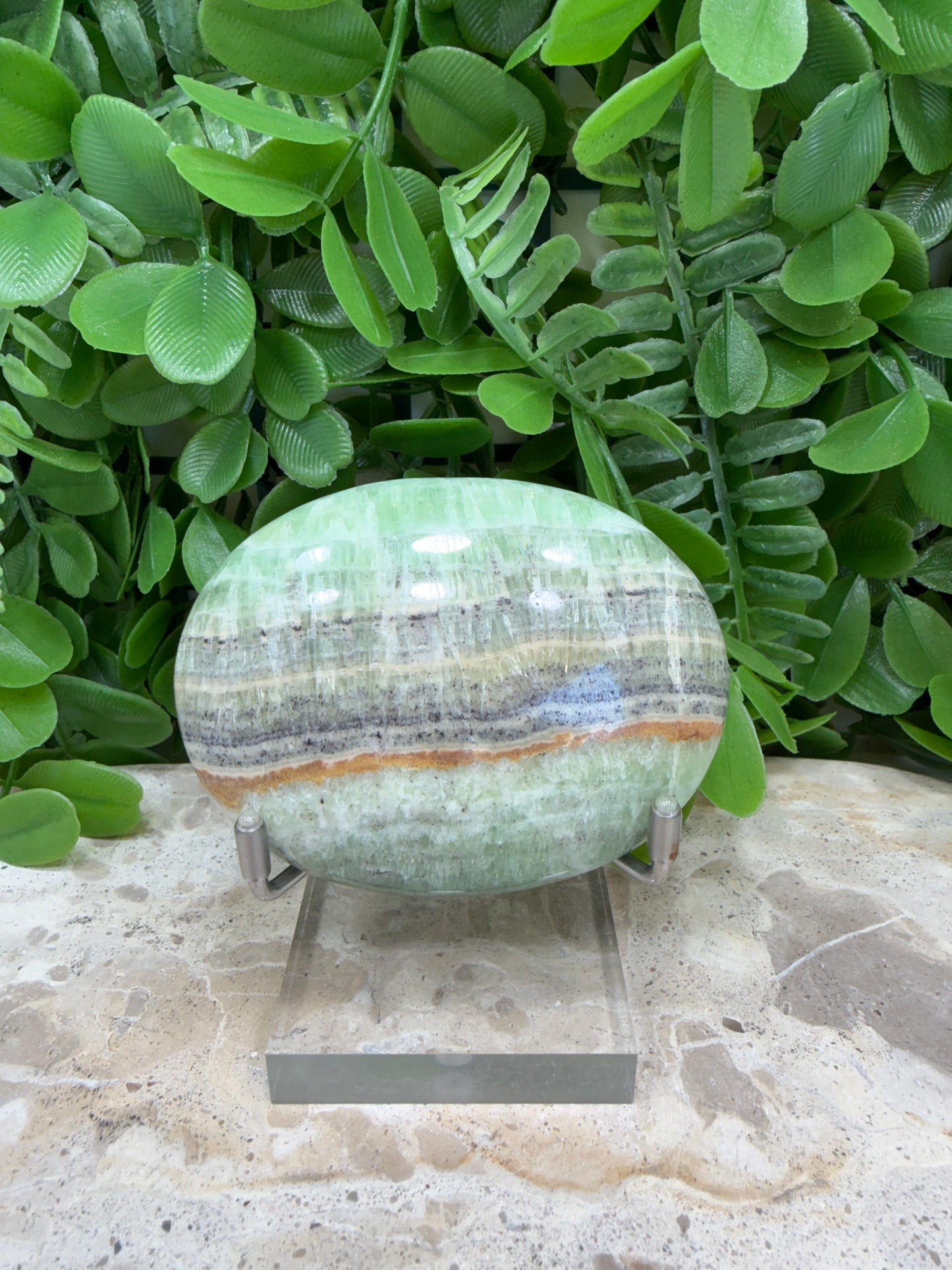 Emerald Kiwi Calcite Palm Stone 168g