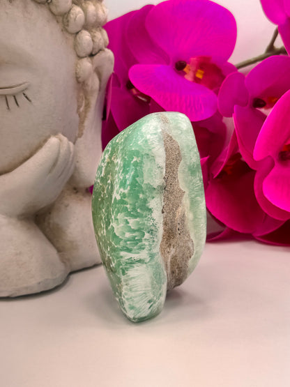 Aragonite with Smithsonite Freeform 652g