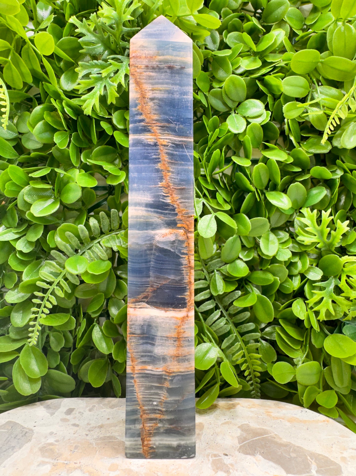 Blue Banded Onyx Tower 760g