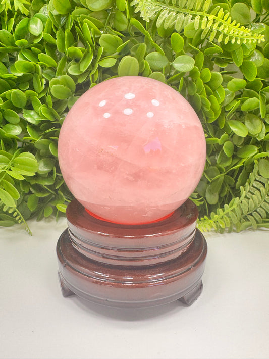 Rose Quartz Sphere 2226g