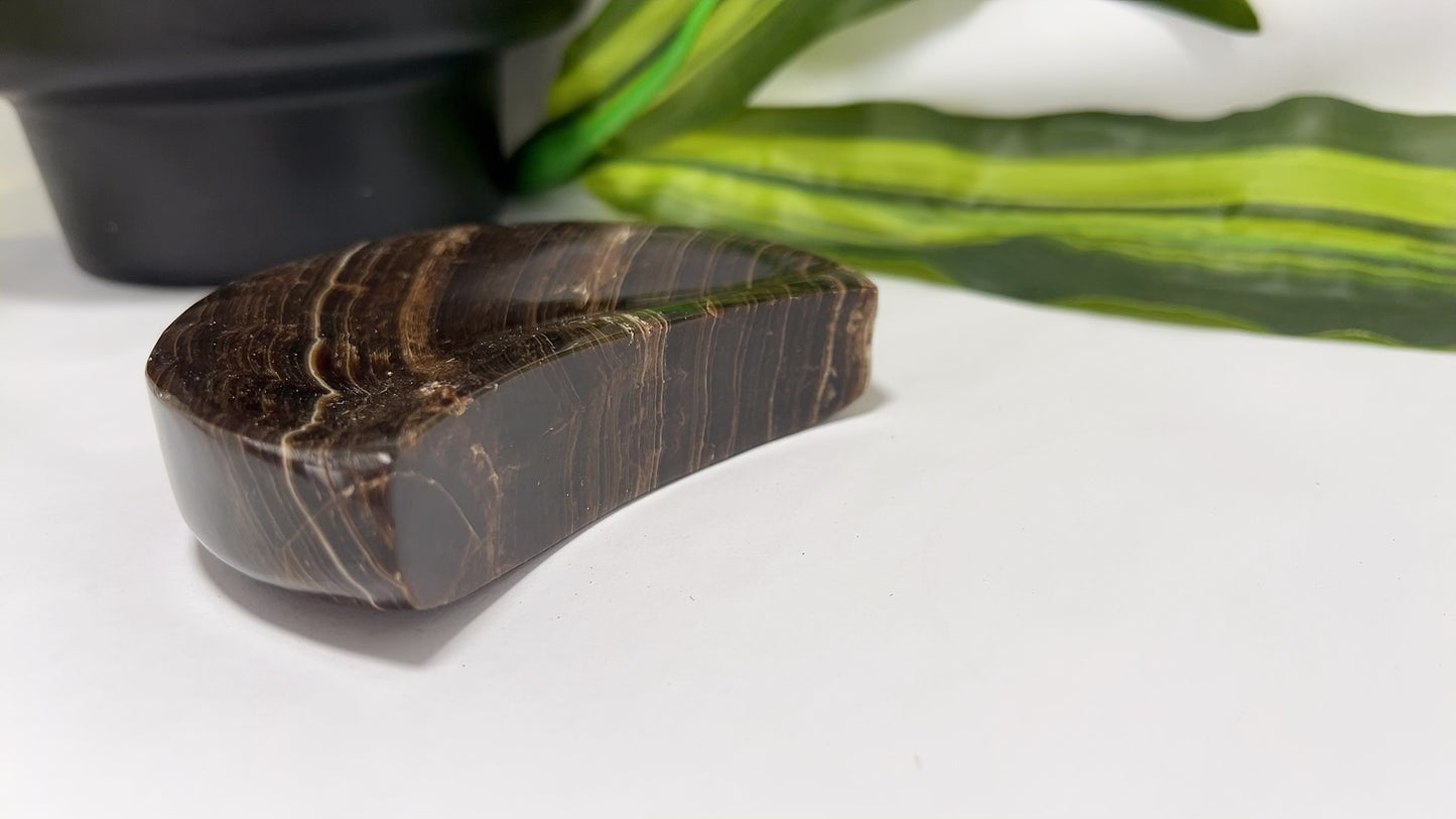 Chocolate Calcite Moon 262g