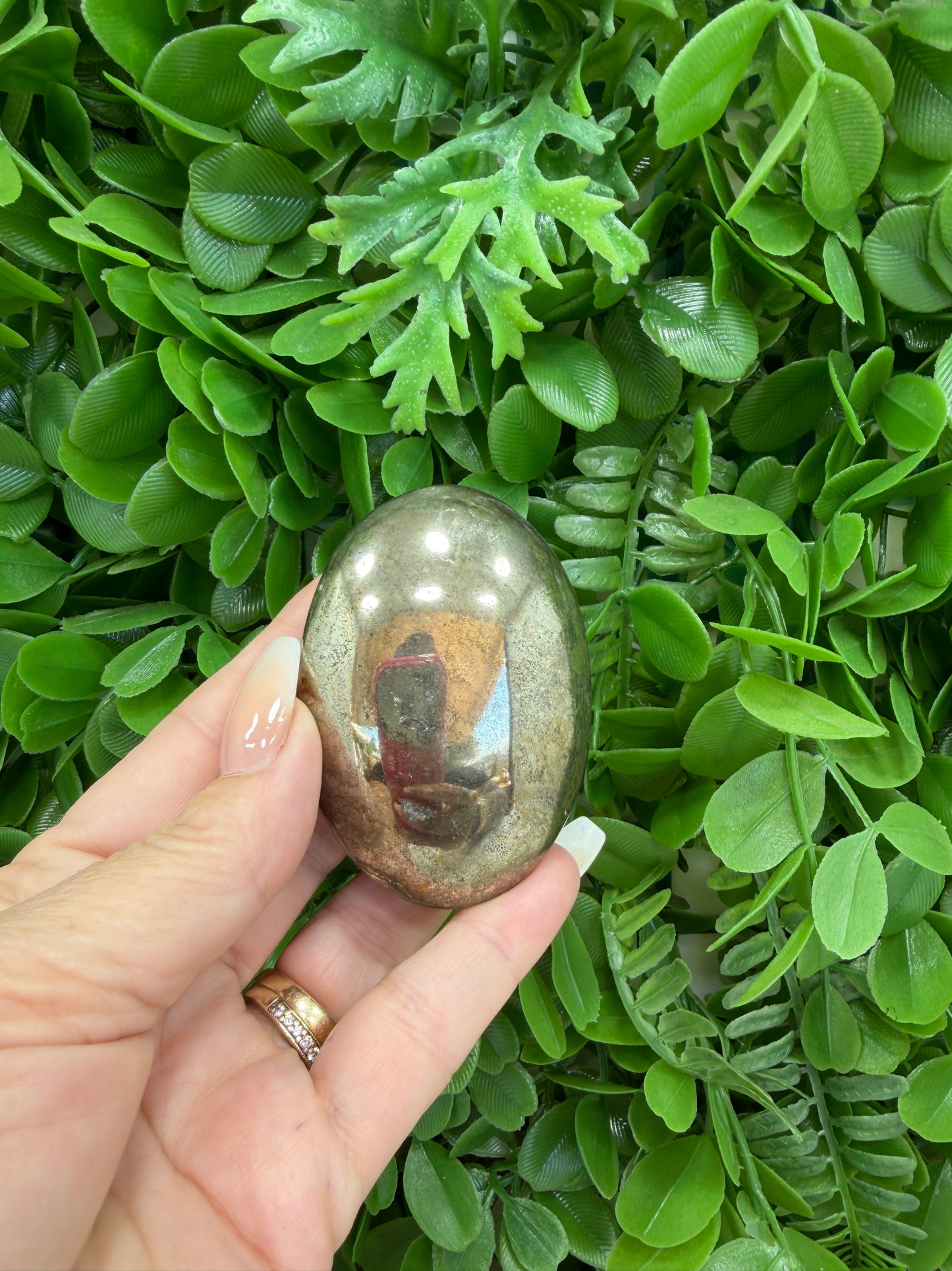 Pyrite Palm Stone 182g