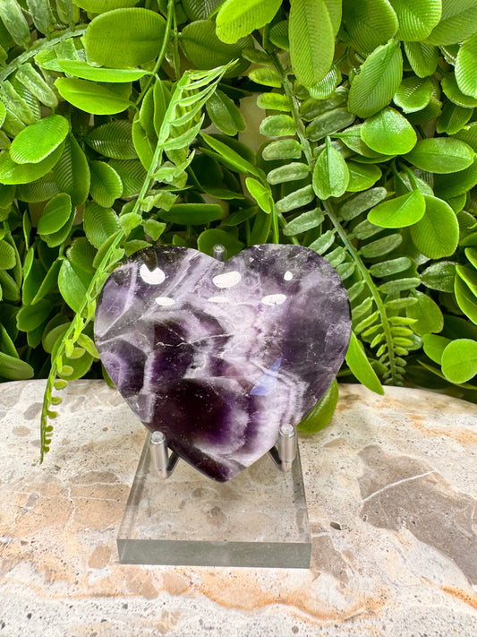 Chevron Amethyst Heart 138g