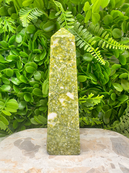 Tremolite Tower 1.1kg