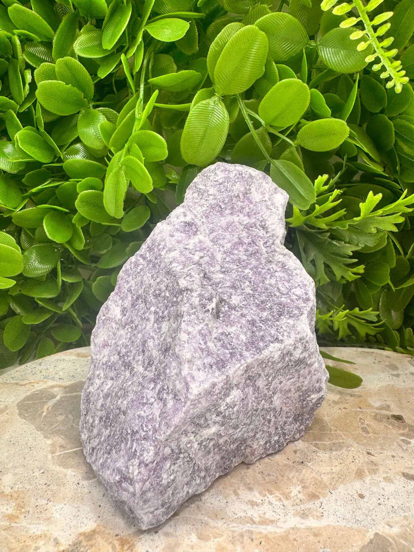 Lepidolite Raw 1088g
