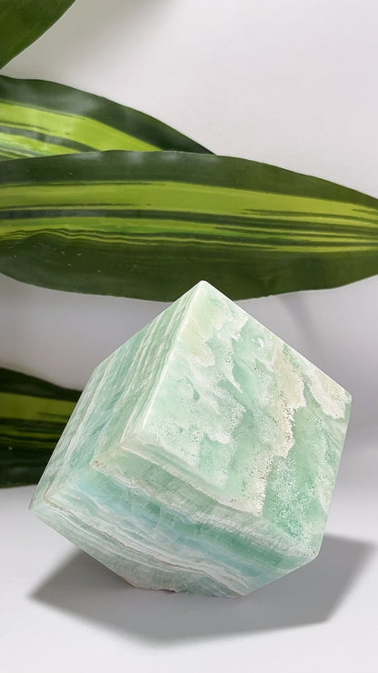 Aragonite Cube 666g