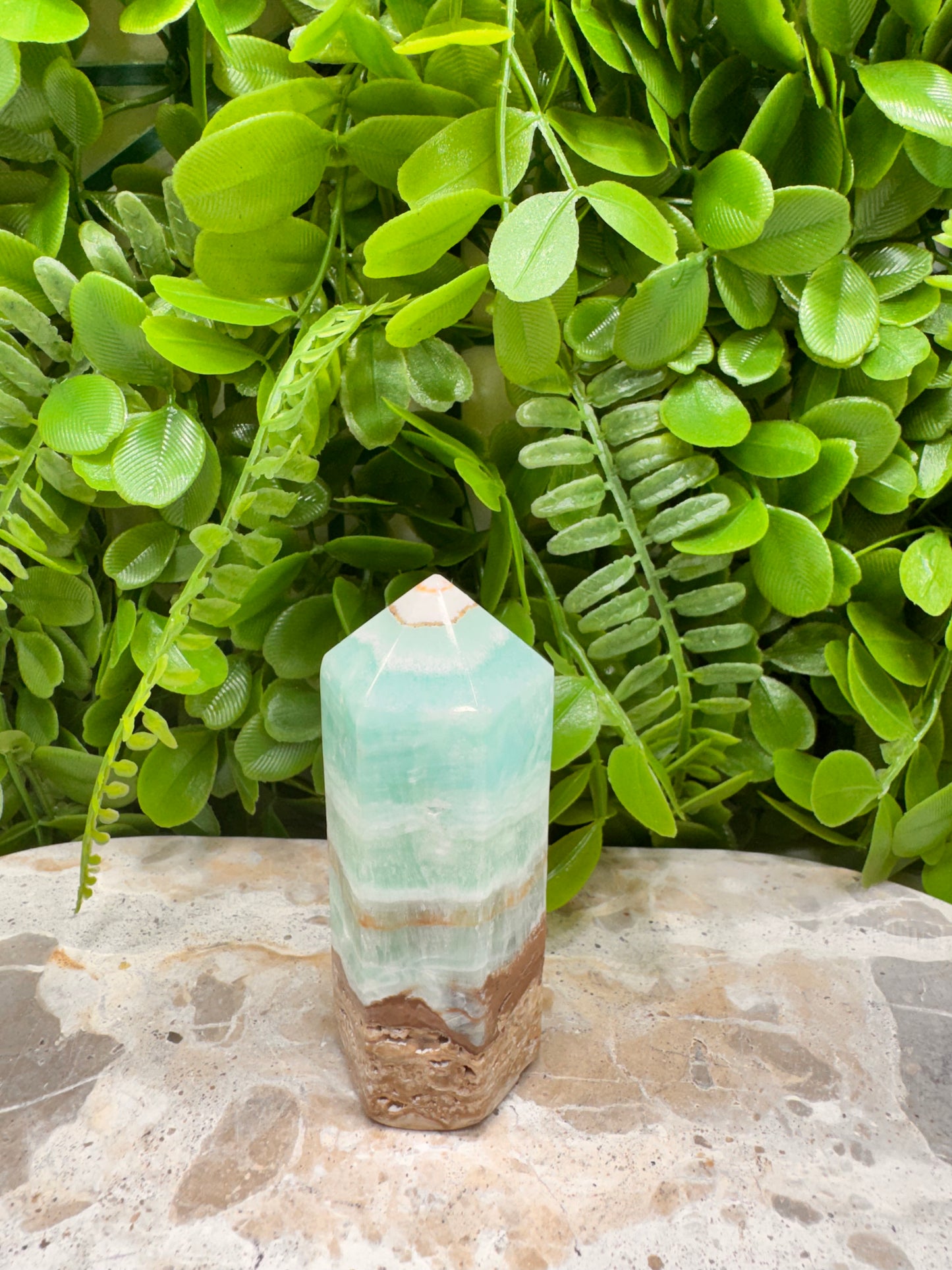 Caribbean Calcite Point 166g