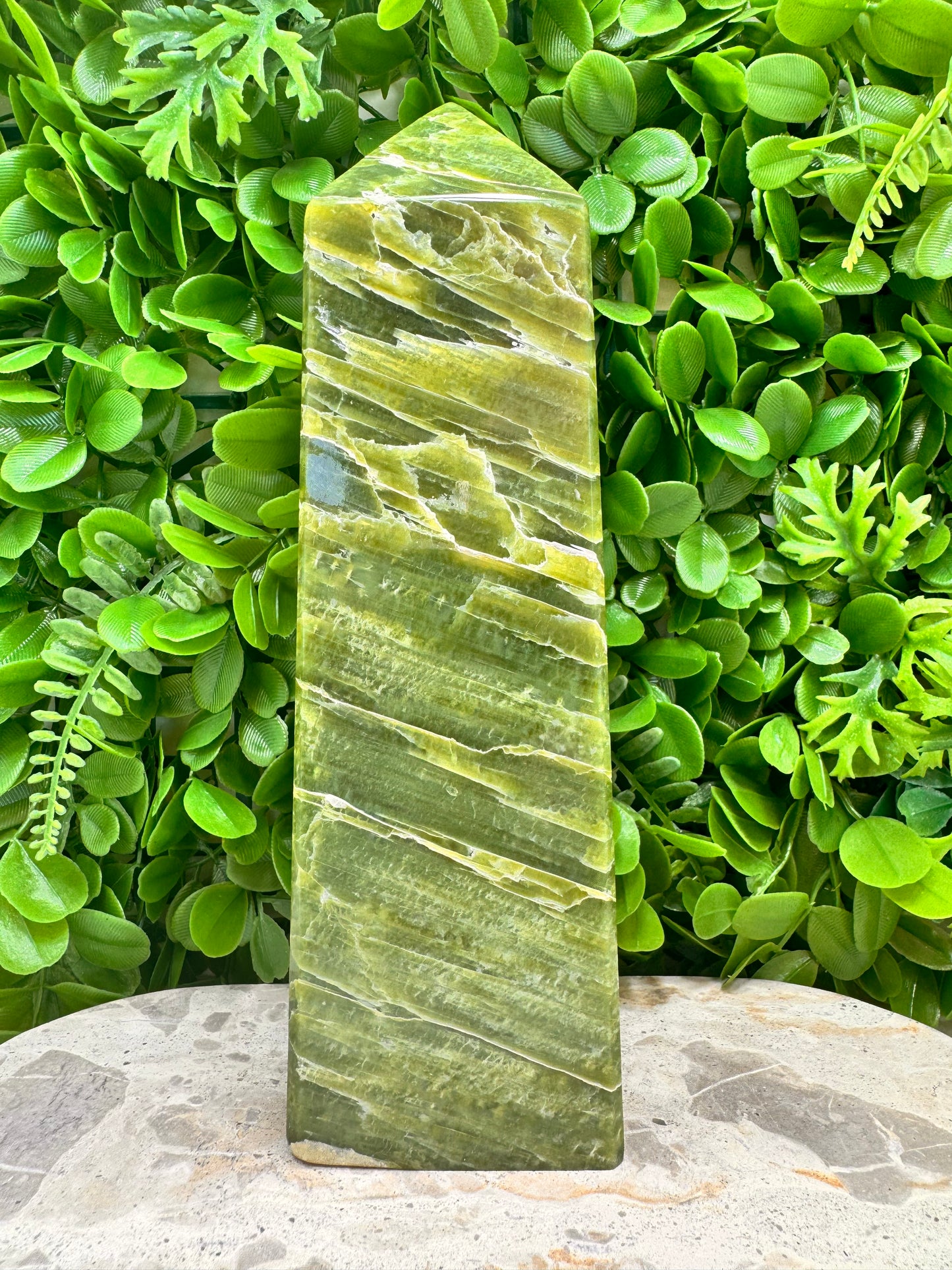 Tremolite Tower 2290g