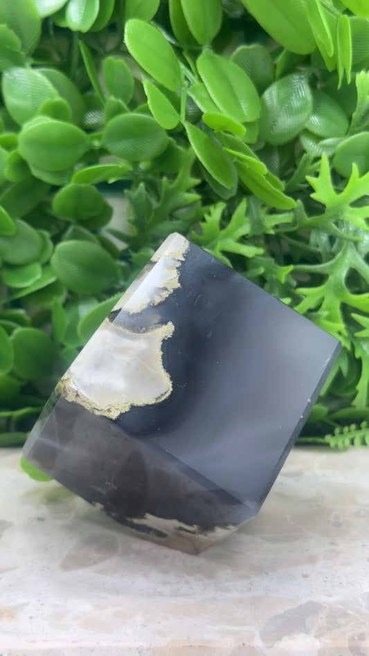 Volcanic Agate Cube 522g
