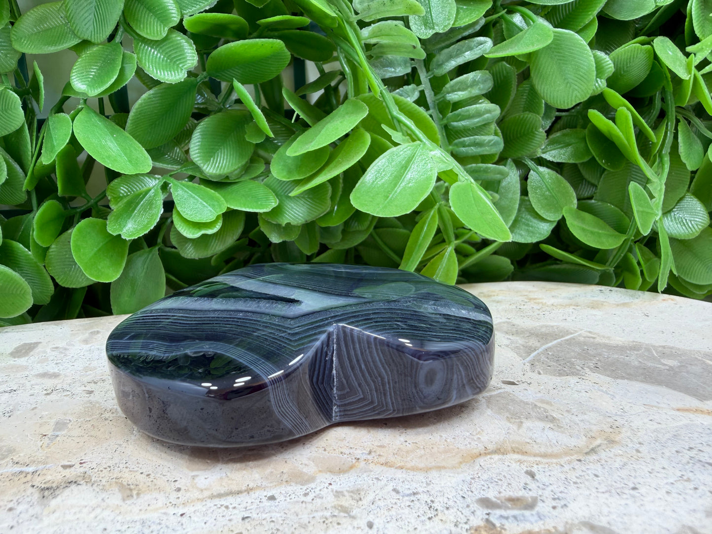 Black Banded Onyx Heart 172g