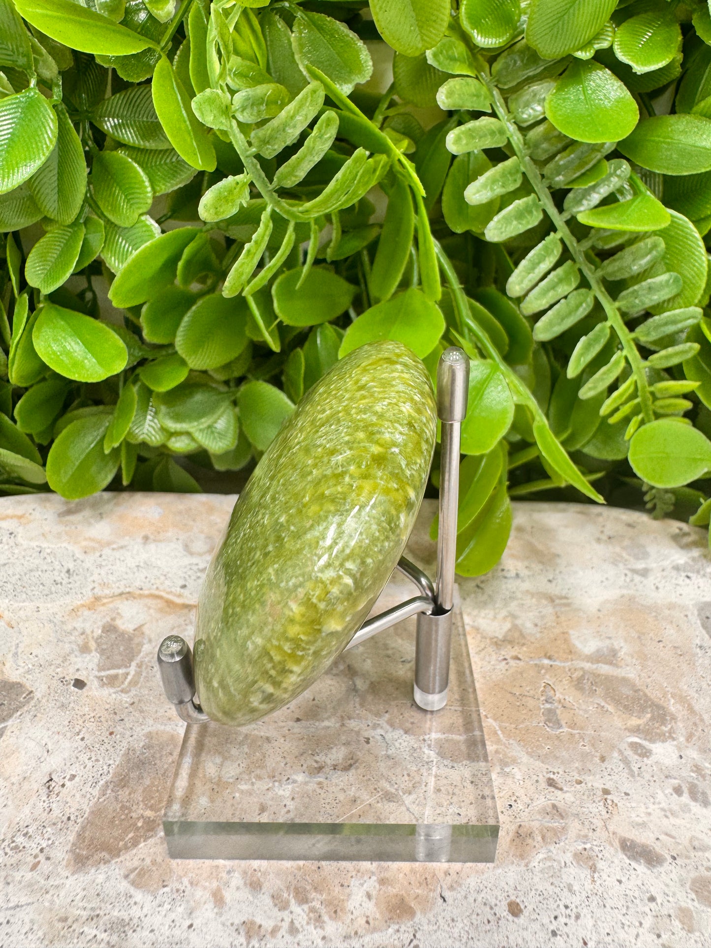 Tremolite Palm Stone 118g