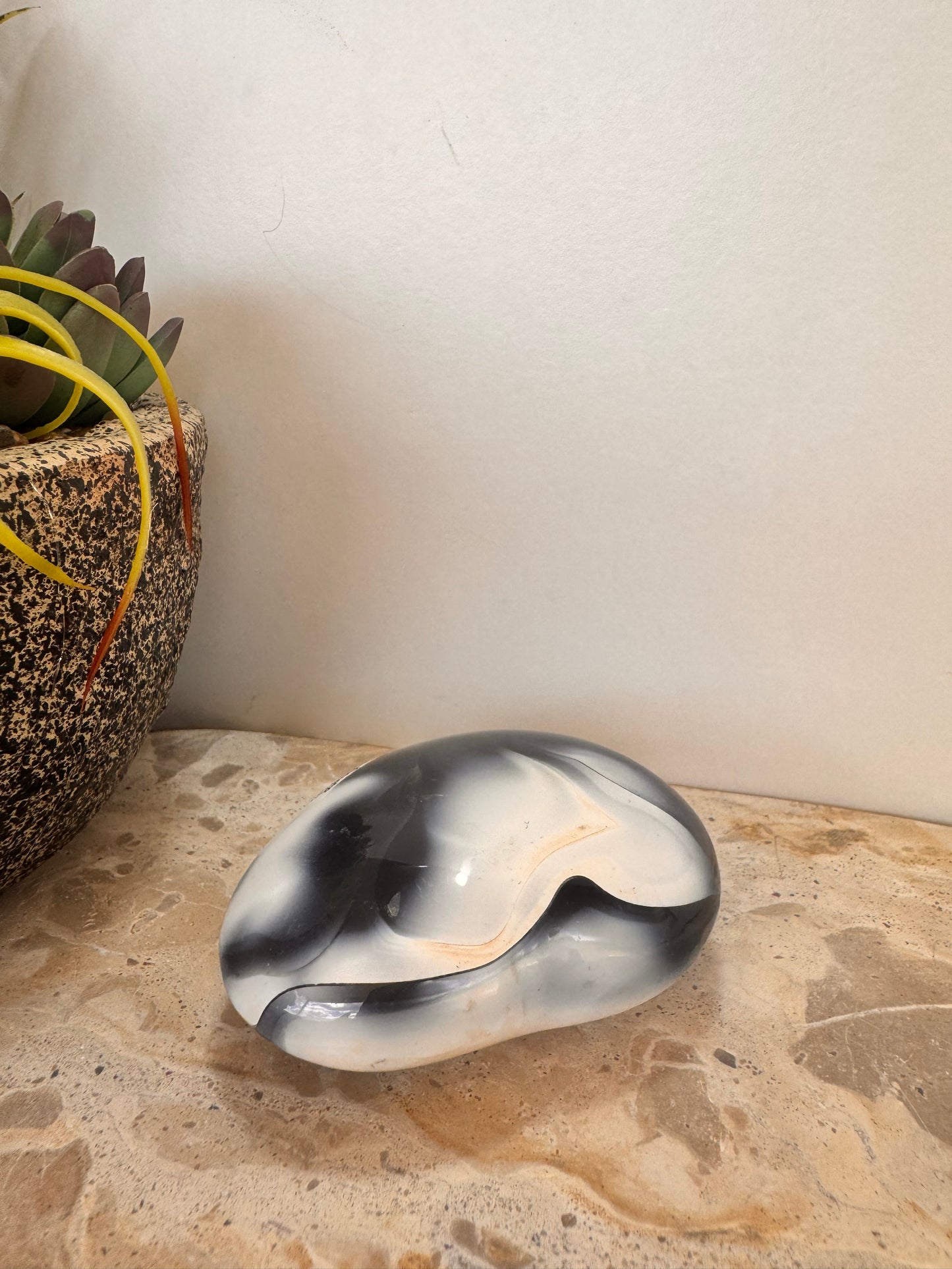 Orca Agate Heart 184g