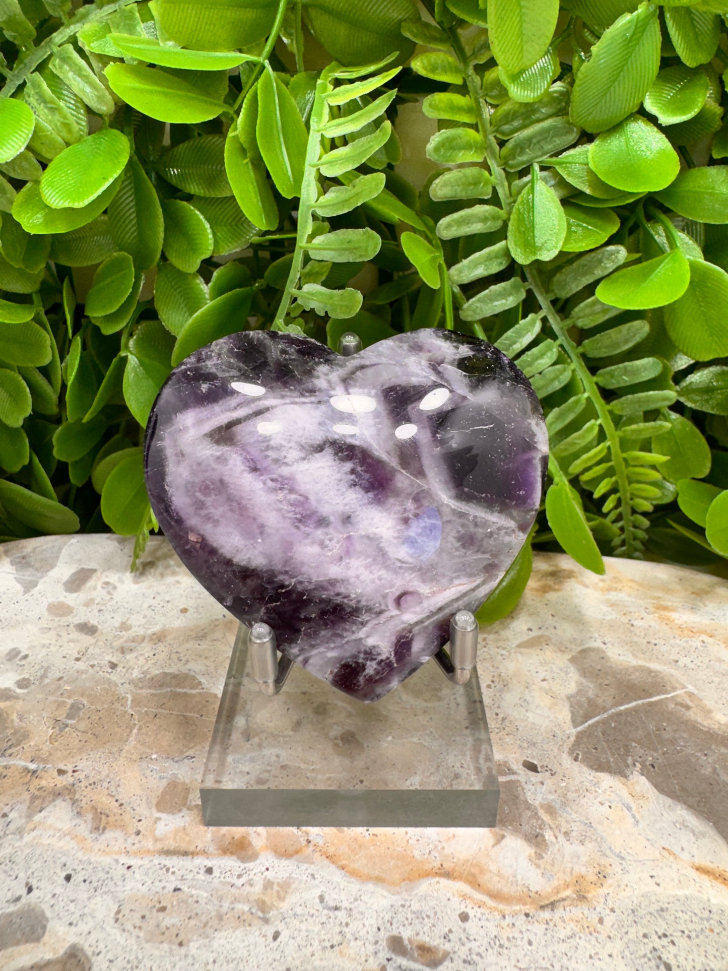 Chevron Amethyst Heart 138g