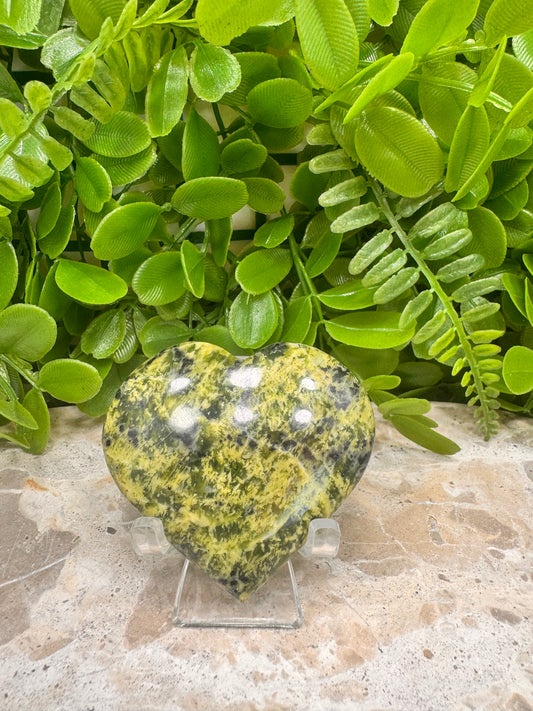 Mixed Serpentine Heart 100g