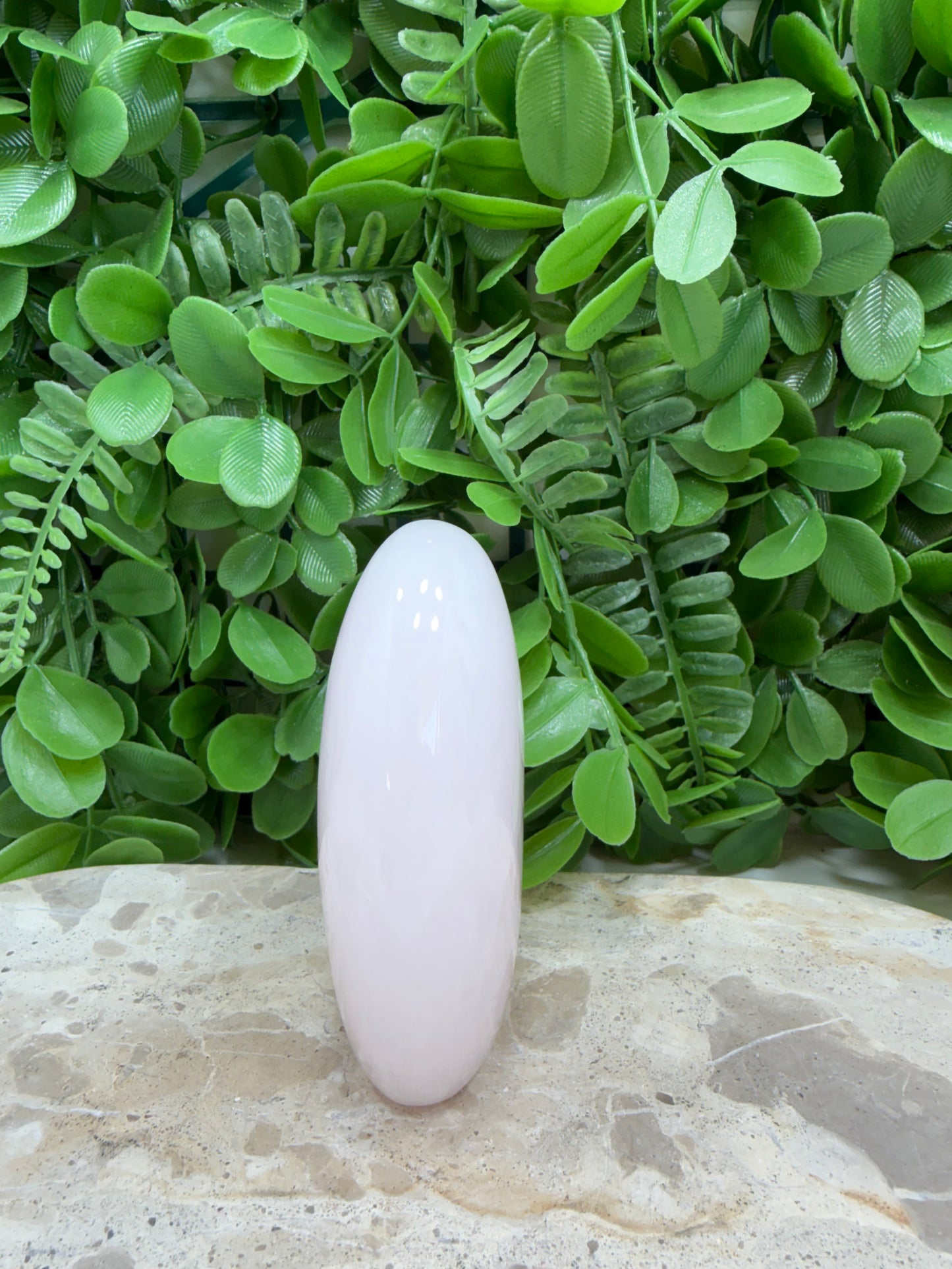 Standing Pink Mangano Freeform 326g