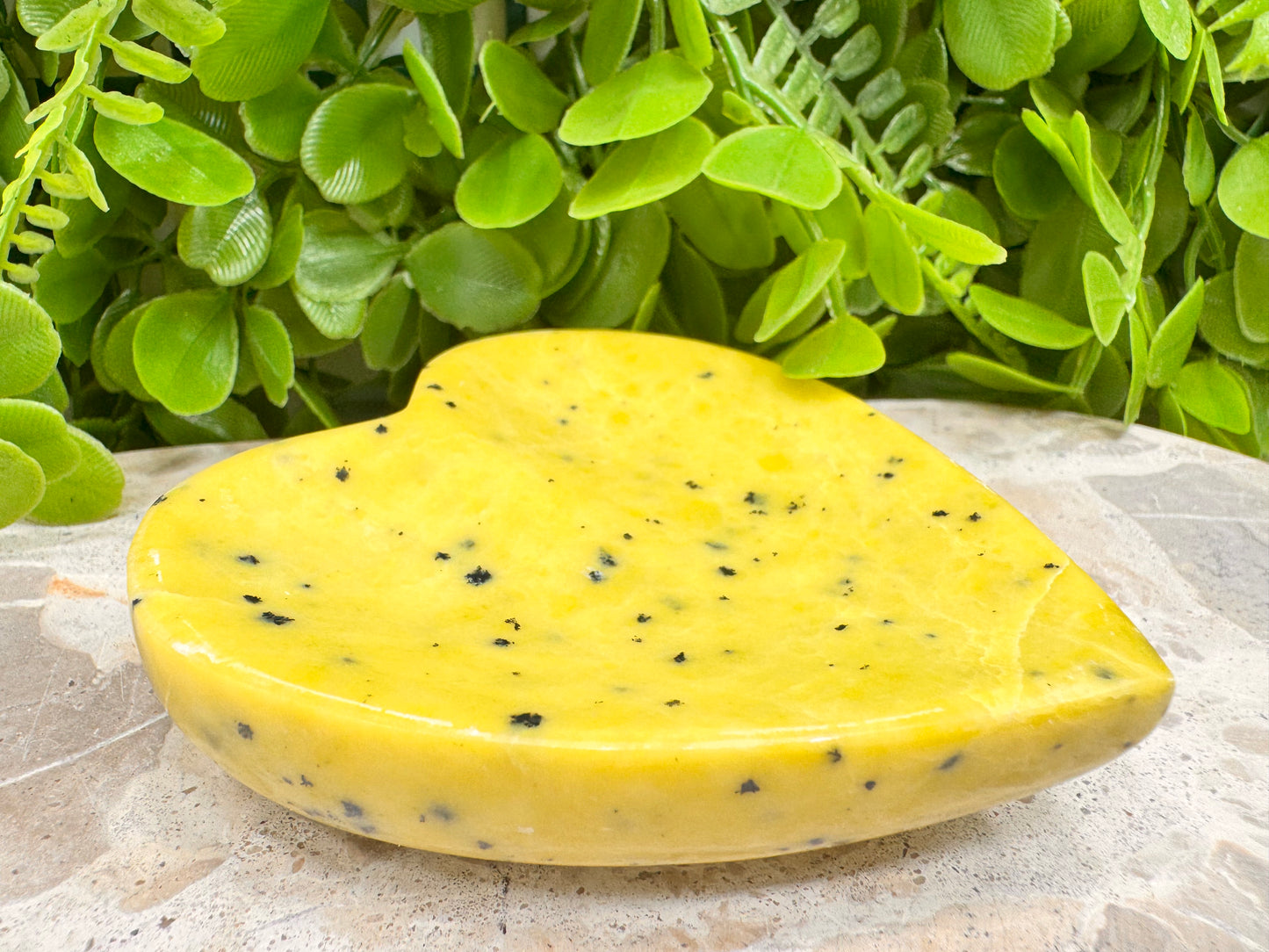 Yelllow Jade with Hematite Heart Bowl 272g