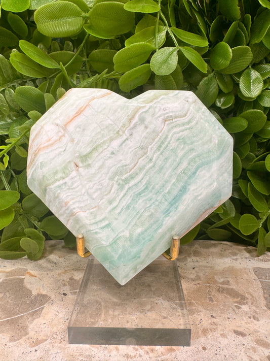 Blue Caribbean Calcite Faceted Heart 434g
