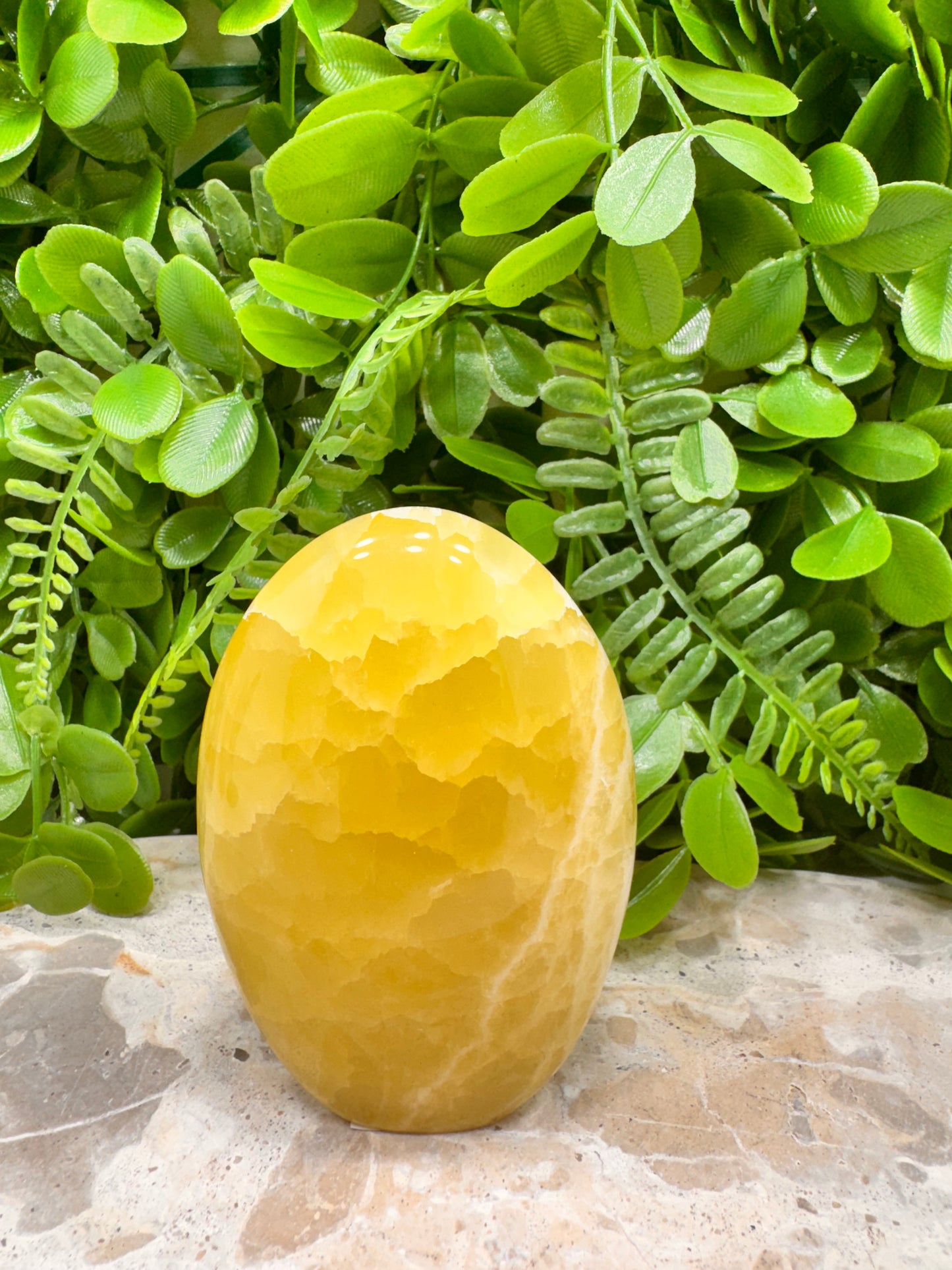 Standing Lemon Calcite 342g
