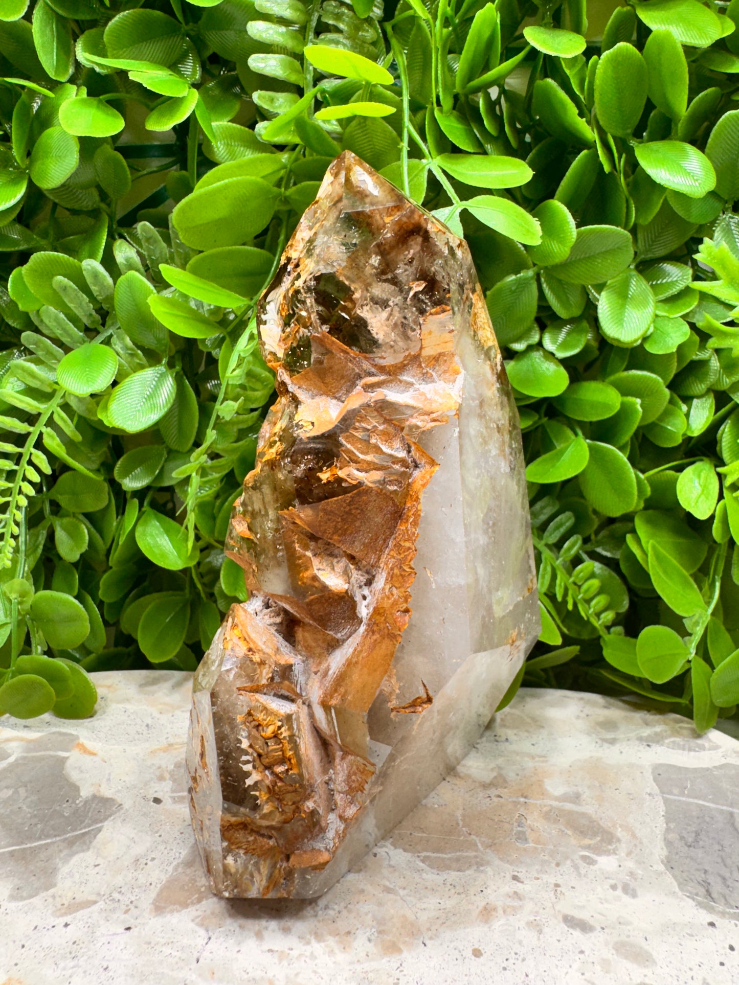 Included Quartz Freeform 950g