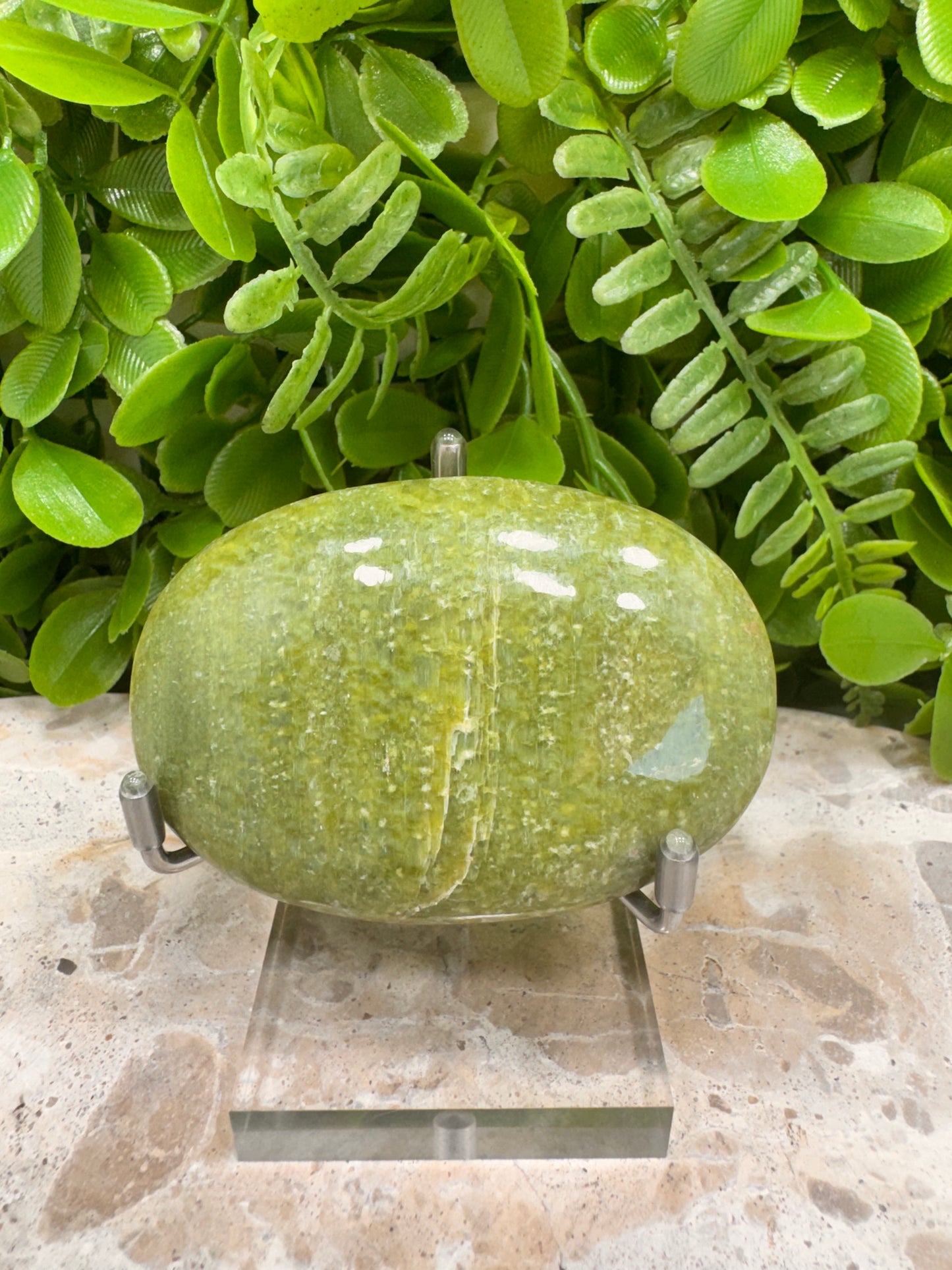 Tremolite Palm Stone 118g