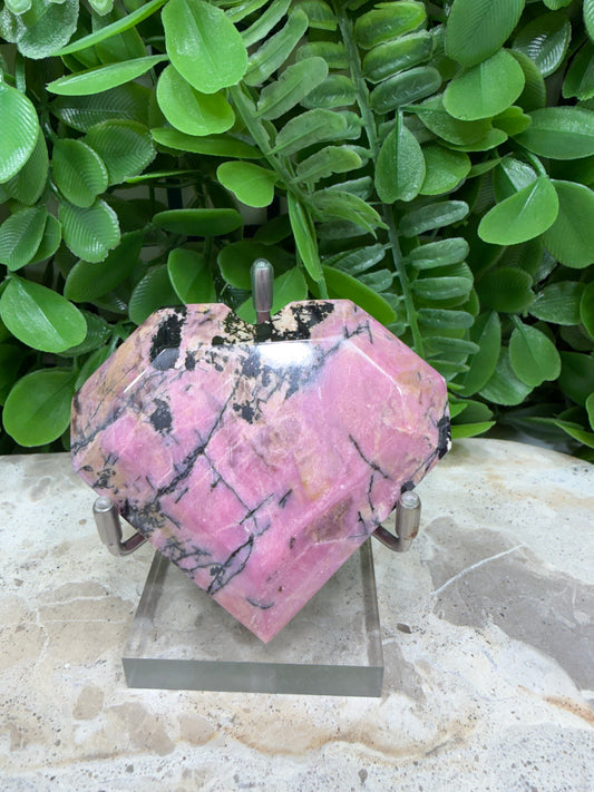 Rhodonite Faceted Heart 182g