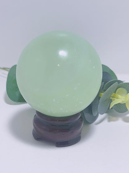 Pistachio Sphere 412G