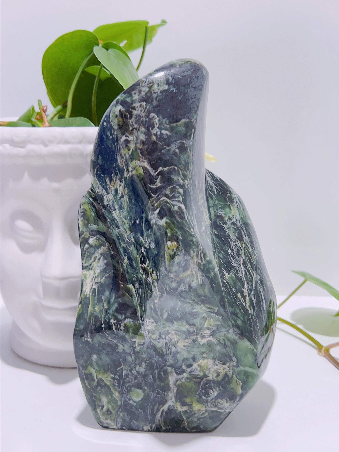 Serpentine Freeform 1750G